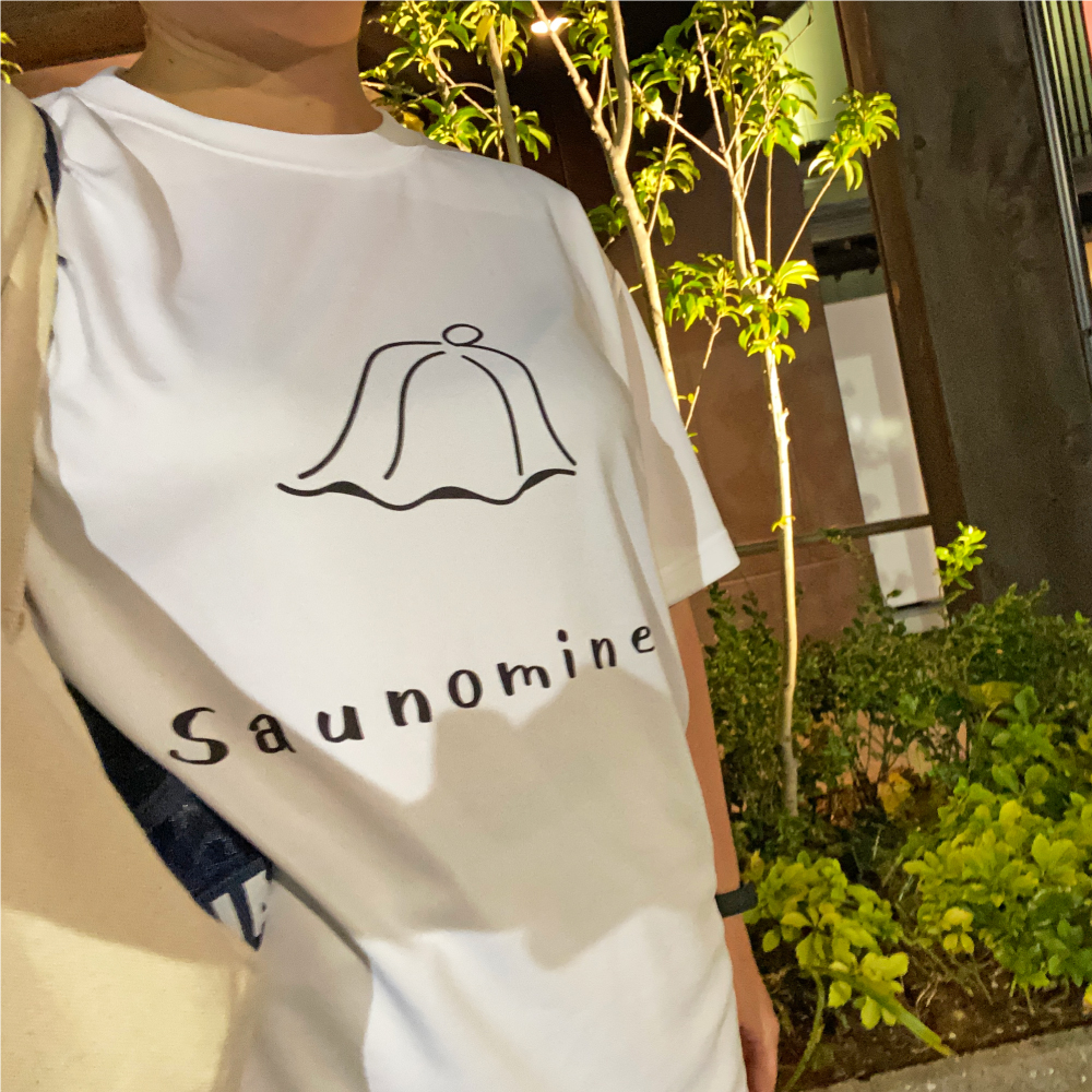 Tシャツ